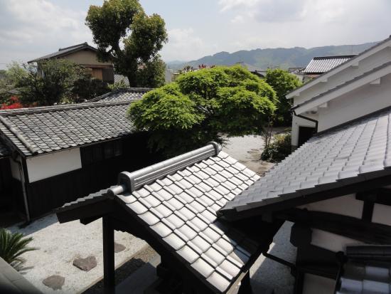 居蔵の館