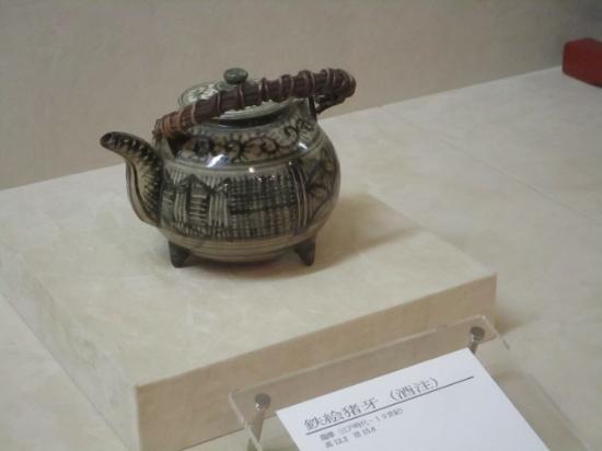 福岡東洋陶磁器美術館